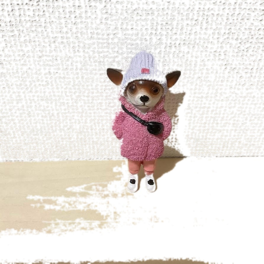 犬の陶器人形