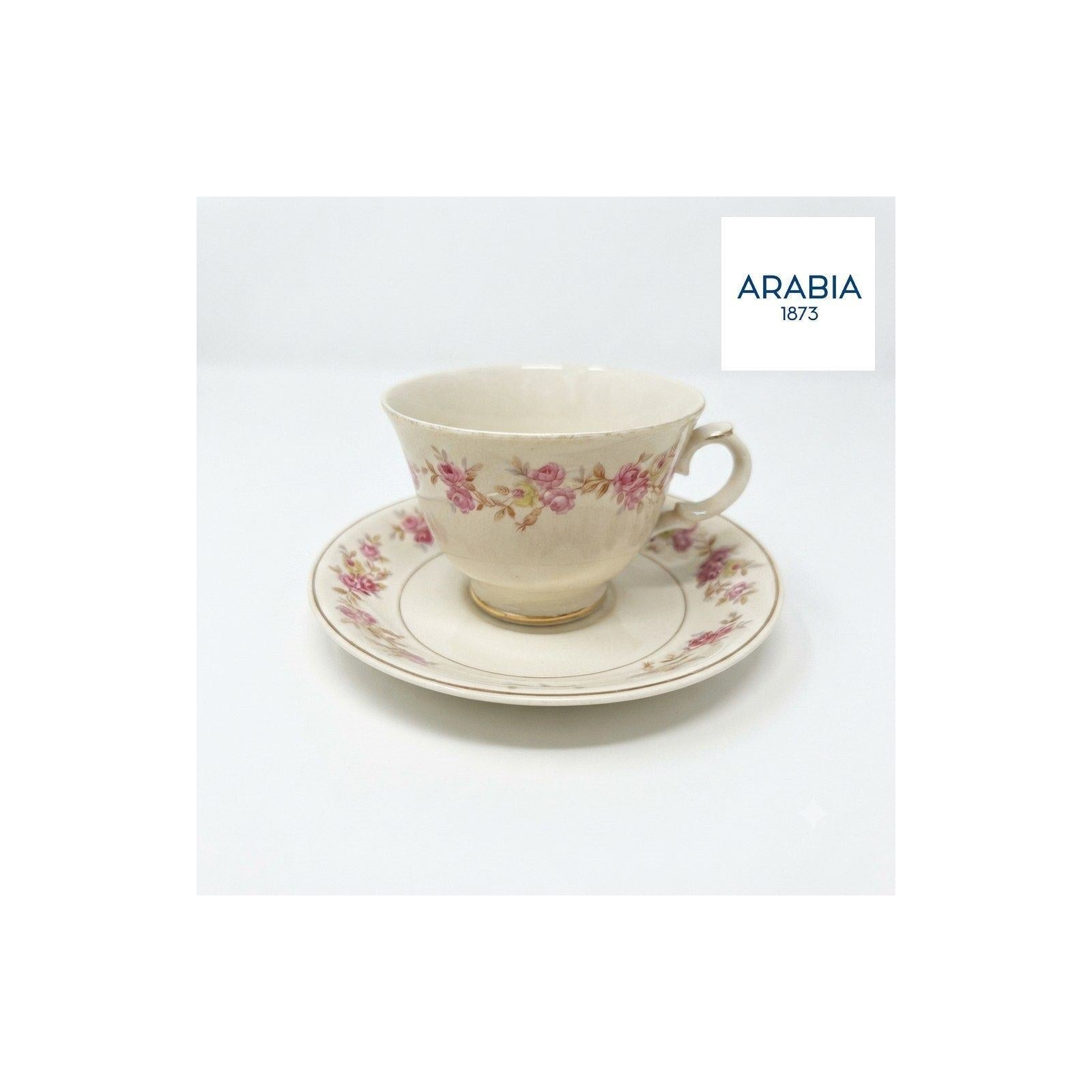 ARABIA ヴィンテージ ローズ柄 カップ＆ソーサー