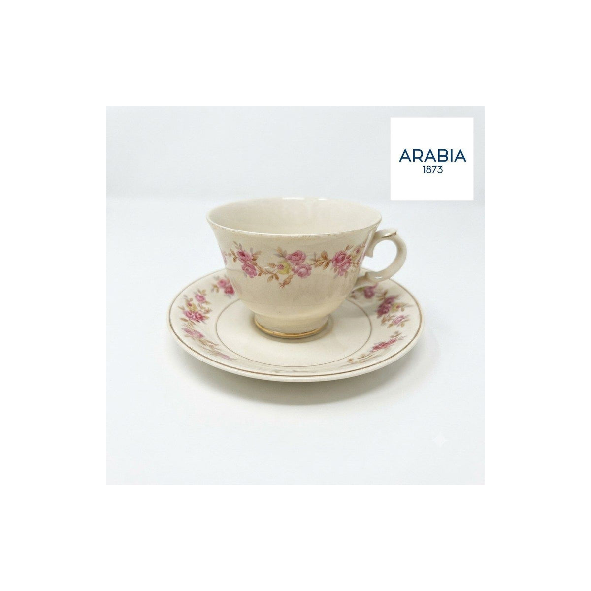 ARABIA ヴィンテージ ローズ柄 カップ＆ソーサー