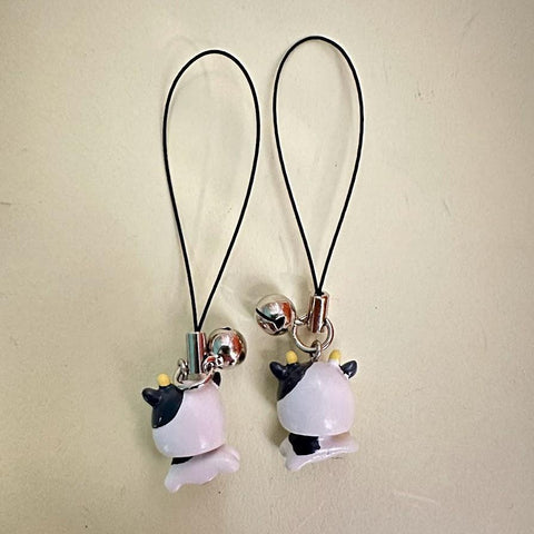 ゆらゆら干支 うしキーホルダー 2個×2cm セット