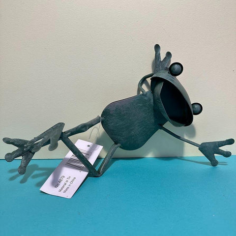 カエル ごろ寝 8cｍ