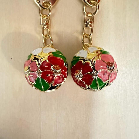 ツバキ 鈴付き キーホルダー 2個×2.5cmセット