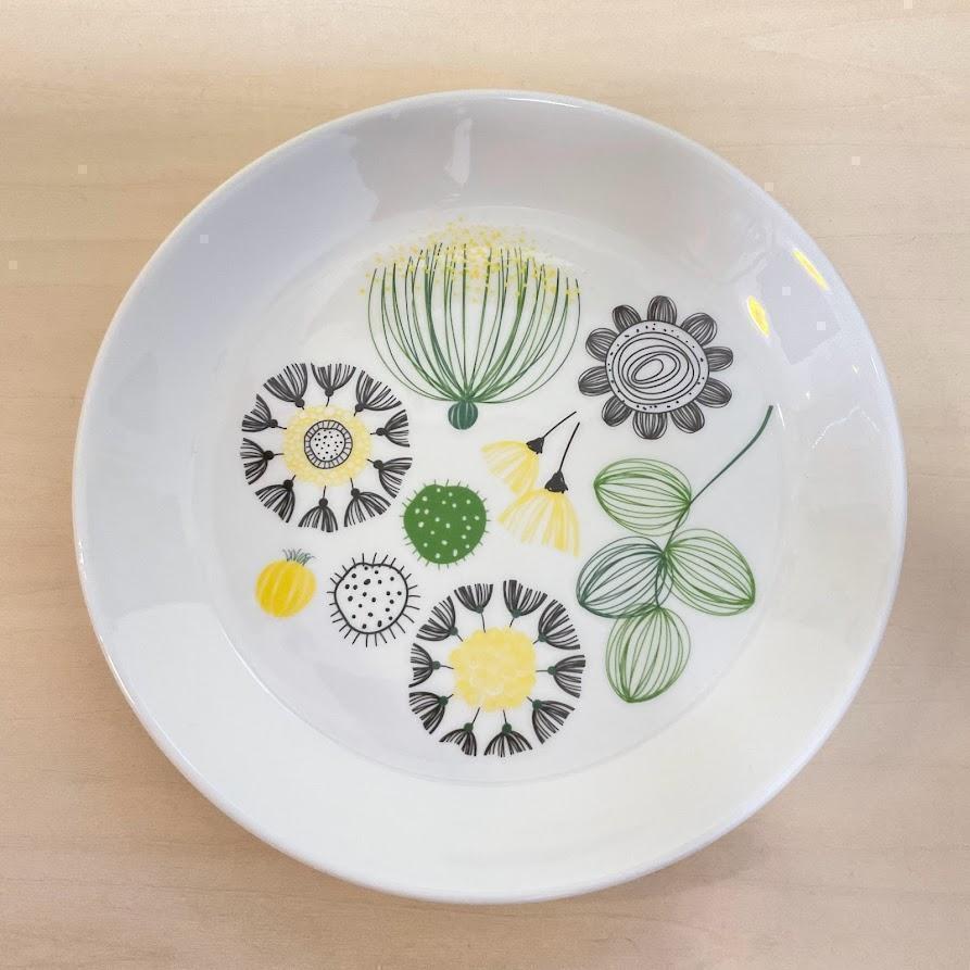 Martinex 植物柄 お皿 17cm