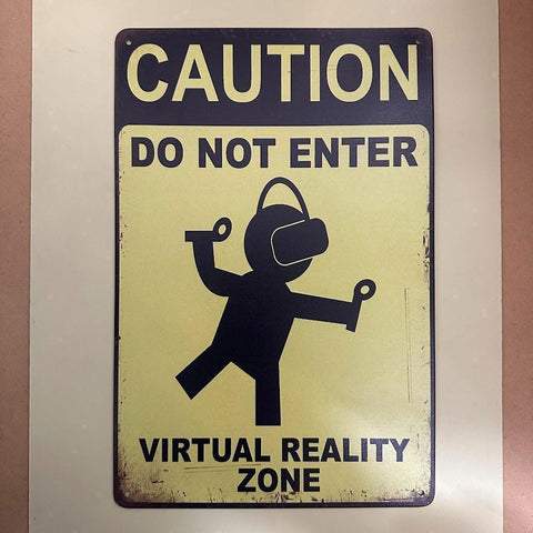 レトロ ブリキ看板 CAUTION 20×30cm