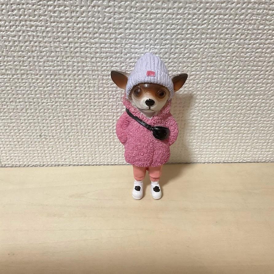 犬の陶器人形